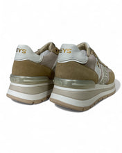 Carica l'immagine nel visualizzatore di Gallery, Keys - 10571 Sneakers BEIGE/WHITE
