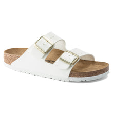 Carica l&#39;immagine nel visualizzatore di Gallery, Birkenstock - 1005294 ARIZONA PATENT WHITE
