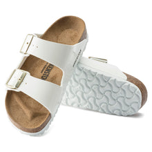 Carica l&#39;immagine nel visualizzatore di Gallery, Birkenstock - 1005294 ARIZONA PATENT WHITE
