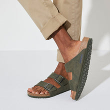 Carica l'immagine nel visualizzatore di Gallery, Birkenstock - 1024544 Arizona BS Desert Dust Thyme
