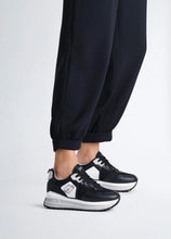 Carica l'immagine nel visualizzatore di Gallery, Liu-Jo - BA5013 - SNEAKER Black
