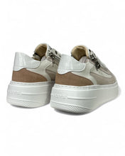 Carica l'immagine nel visualizzatore di Gallery, Keys - 10522 Sneakers WHITE/PINK
