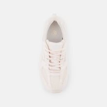 Carica l'immagine nel visualizzatore di Gallery, NewBalace - 530 WASHED PINK
