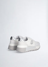 Carica l'immagine nel visualizzatore di Gallery, Liu-Jo - BA5049 - SNEAKER White/Silver
