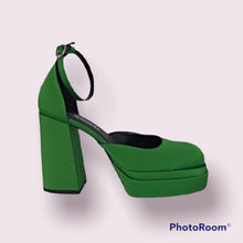 Carica l'immagine nel visualizzatore di Gallery, Just Friends - Ferry Raso Verde
