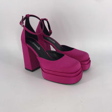 Carica l'immagine nel visualizzatore di Gallery, Just Friends - Ferry Raso Fuxia
